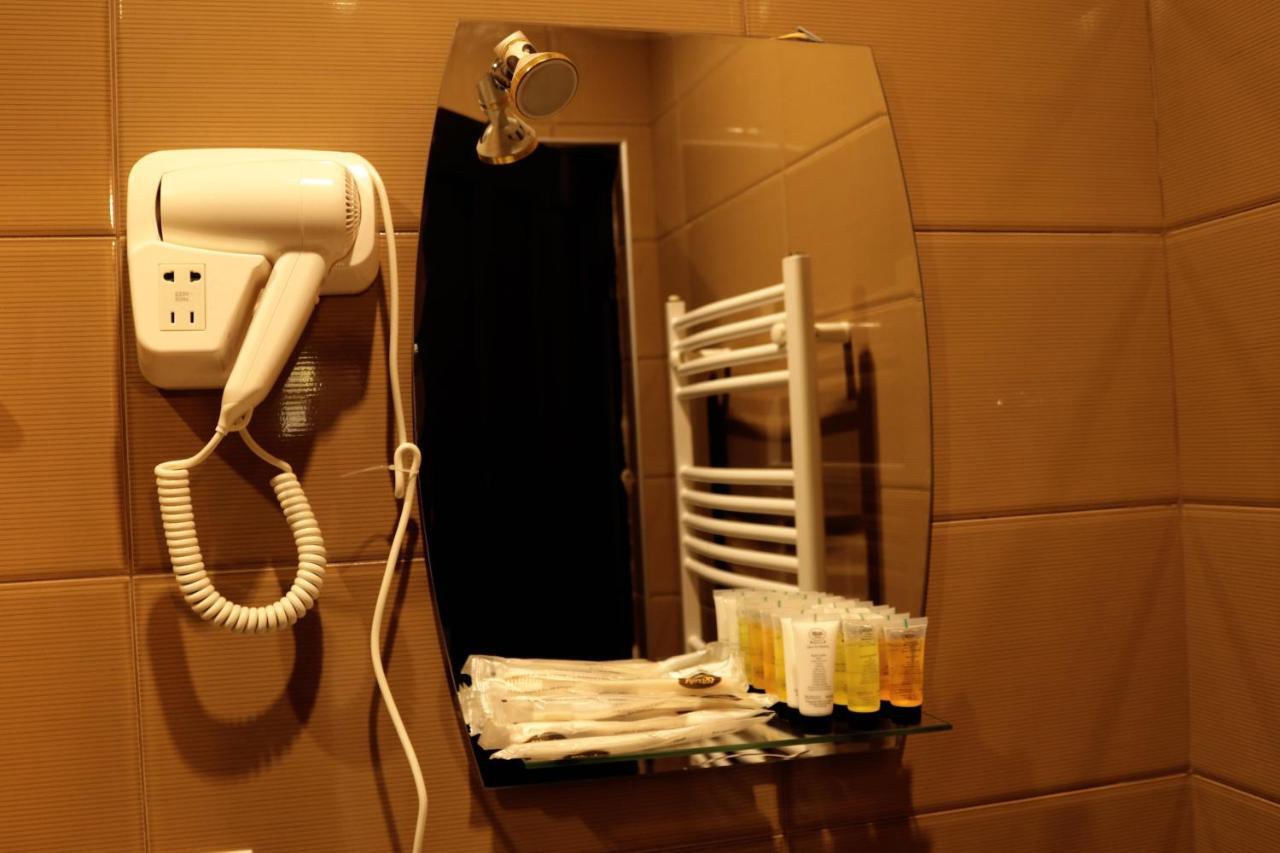 Sisno Hotel 第比利斯 外观 照片